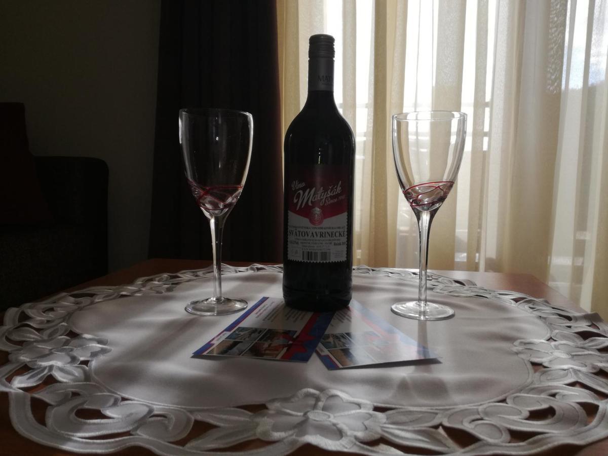 Luxury Apartment Bešeňová Esterno foto