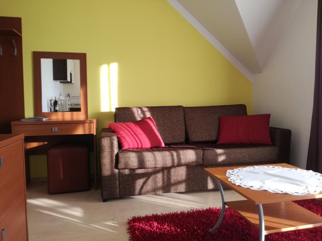Luxury Apartment Bešeňová Esterno foto